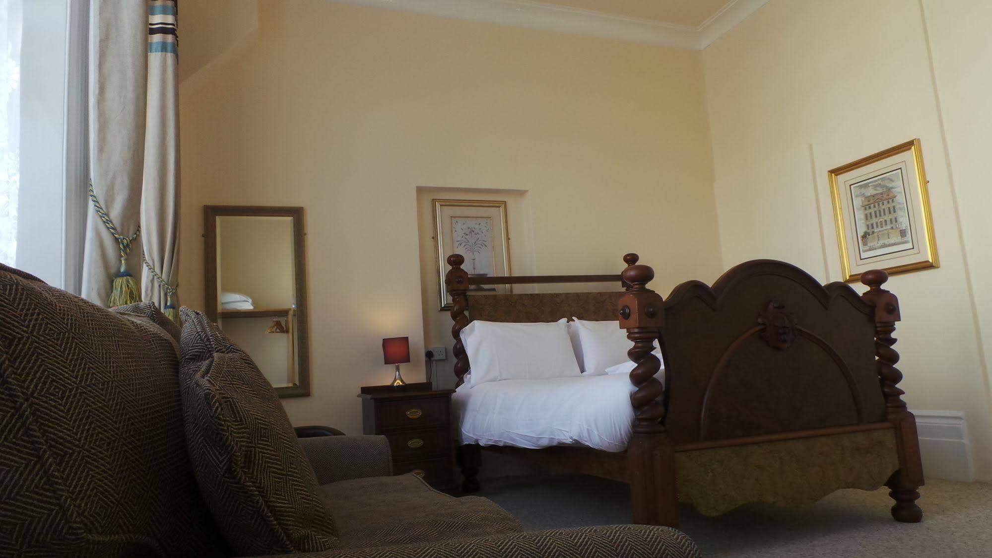 Vernon Guesthouse AEGON International Esterno foto